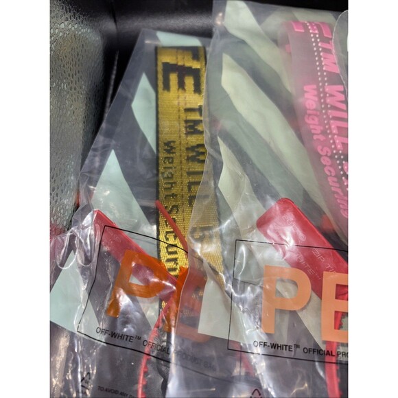 Off White keychain Lot Of 3  New With Bags  Yellow, Pink, White - Picture 2 of 4
